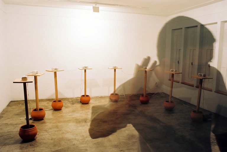 Transporte e reciclagem: proposta ao prefeito | Exposição individual de Brandon LaBelle
