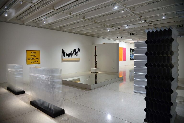 Afinidades II | Exposição coletiva, Museu Oscar Niemeyer